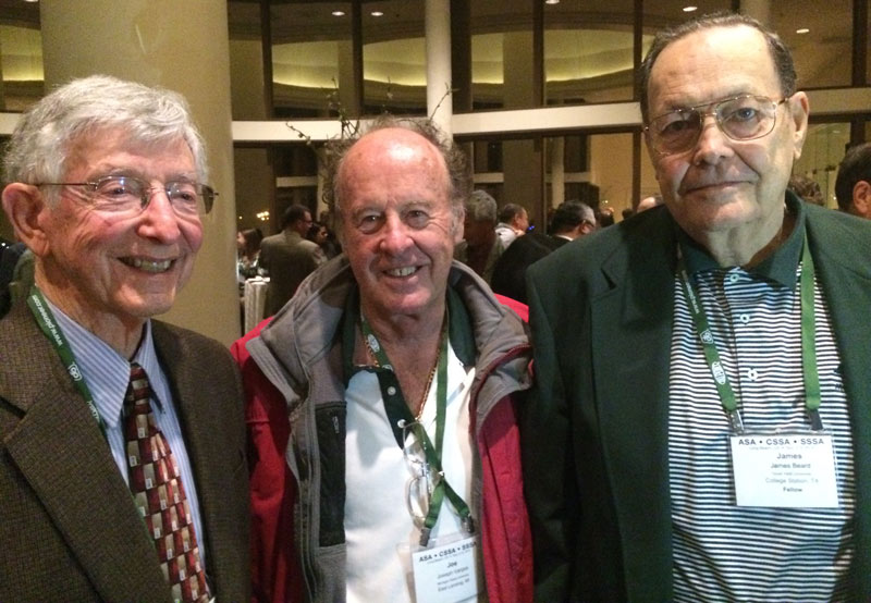 Golf industry mourns loss of James B. Beard, Ph.D. James Beard