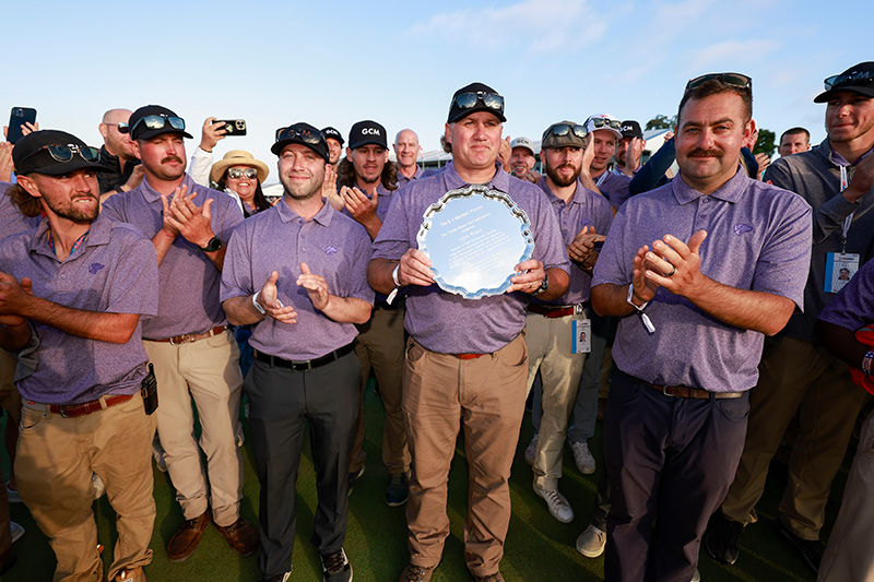 Chris Wilson and crew at the Los Angeles Country Club. Wilson is holding the E.J. Marshall Platter.