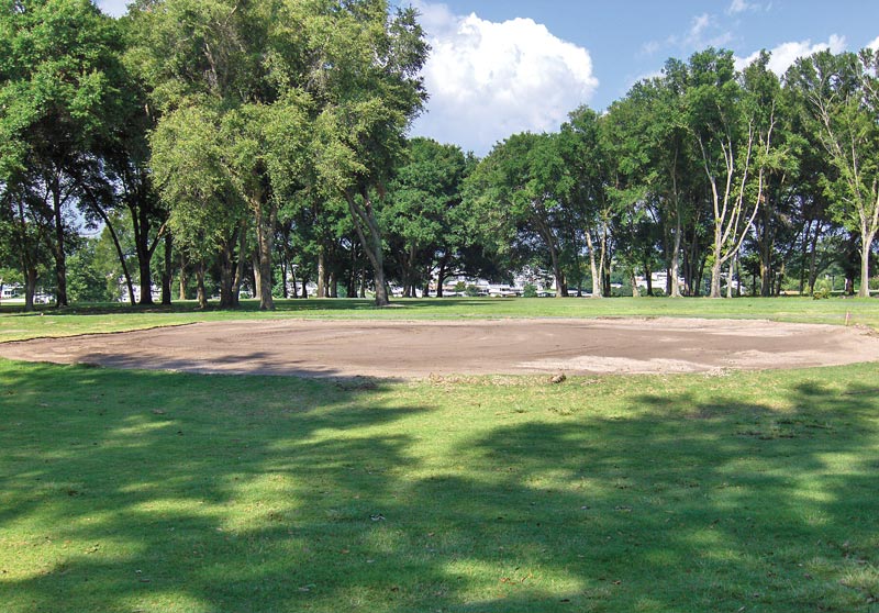 Renovation risk: In-house or contractor? Water Oak Country Club