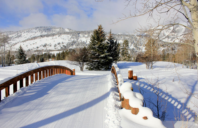 Winter golf course maintenance