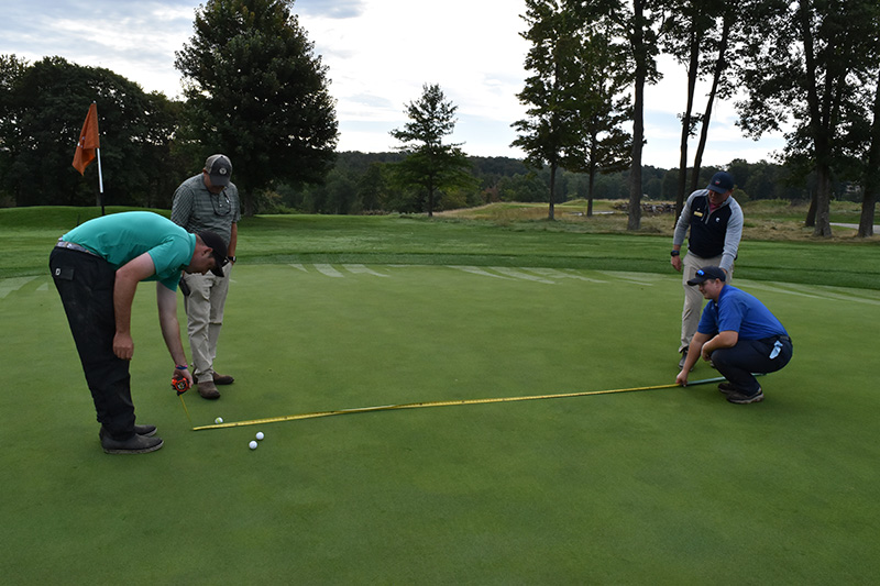 Kayla Kipp and colleagues take measurements
