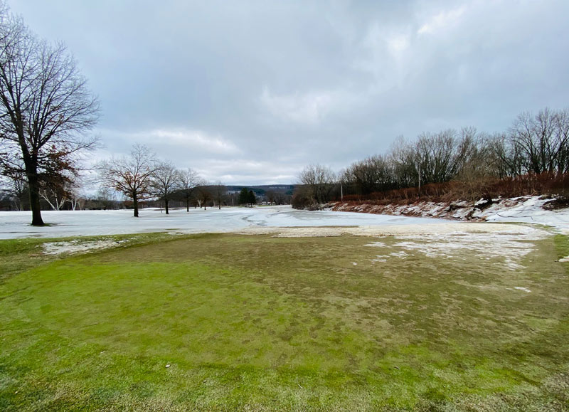 Golf course ice