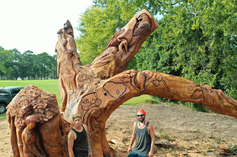 South Carolina course’s deadwood turned into art Oak tree carving art