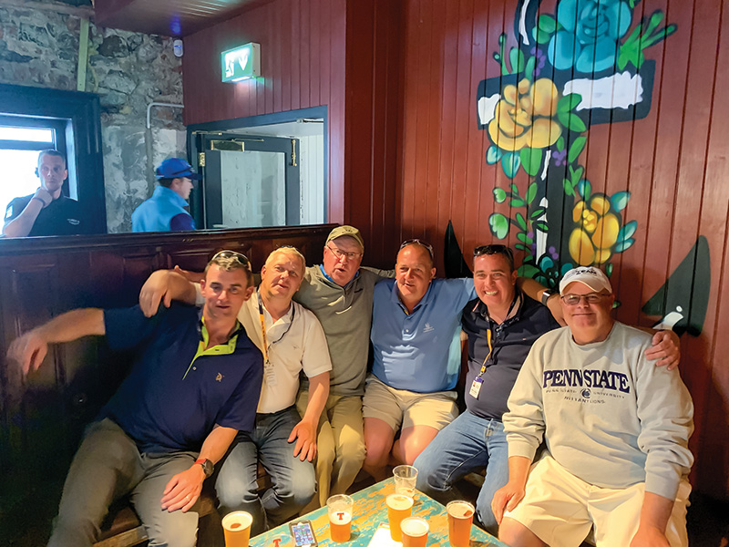 Bill Murray and a group of men at a pub in Ireland