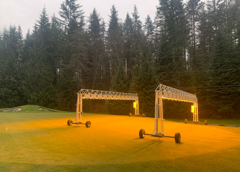 Grow lights on golf greens Golf course grow lights